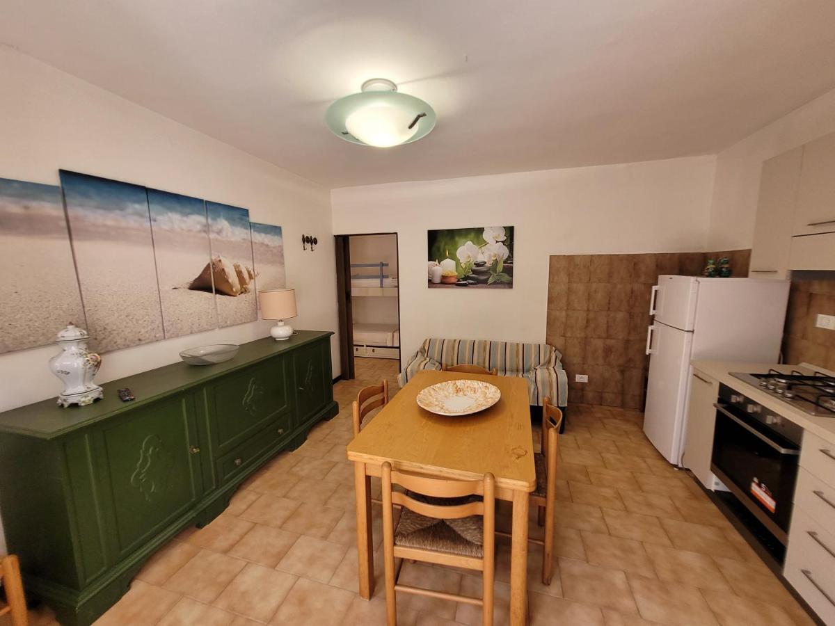 Gemma A Solo 100M. Dal Mare Apartment Марина ди Кастането Кардучи Екстериор снимка